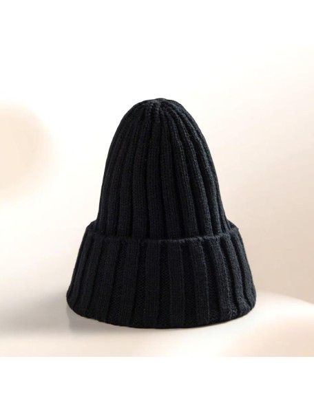 Versatile Warm Fashion Knit Beanie for Men – Ideal for Autumn & Winter