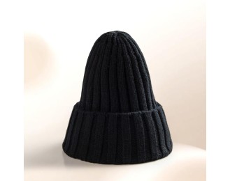 Versatile Warm Fashion Knit Beanie for Men – Ideal for Autumn & Winter